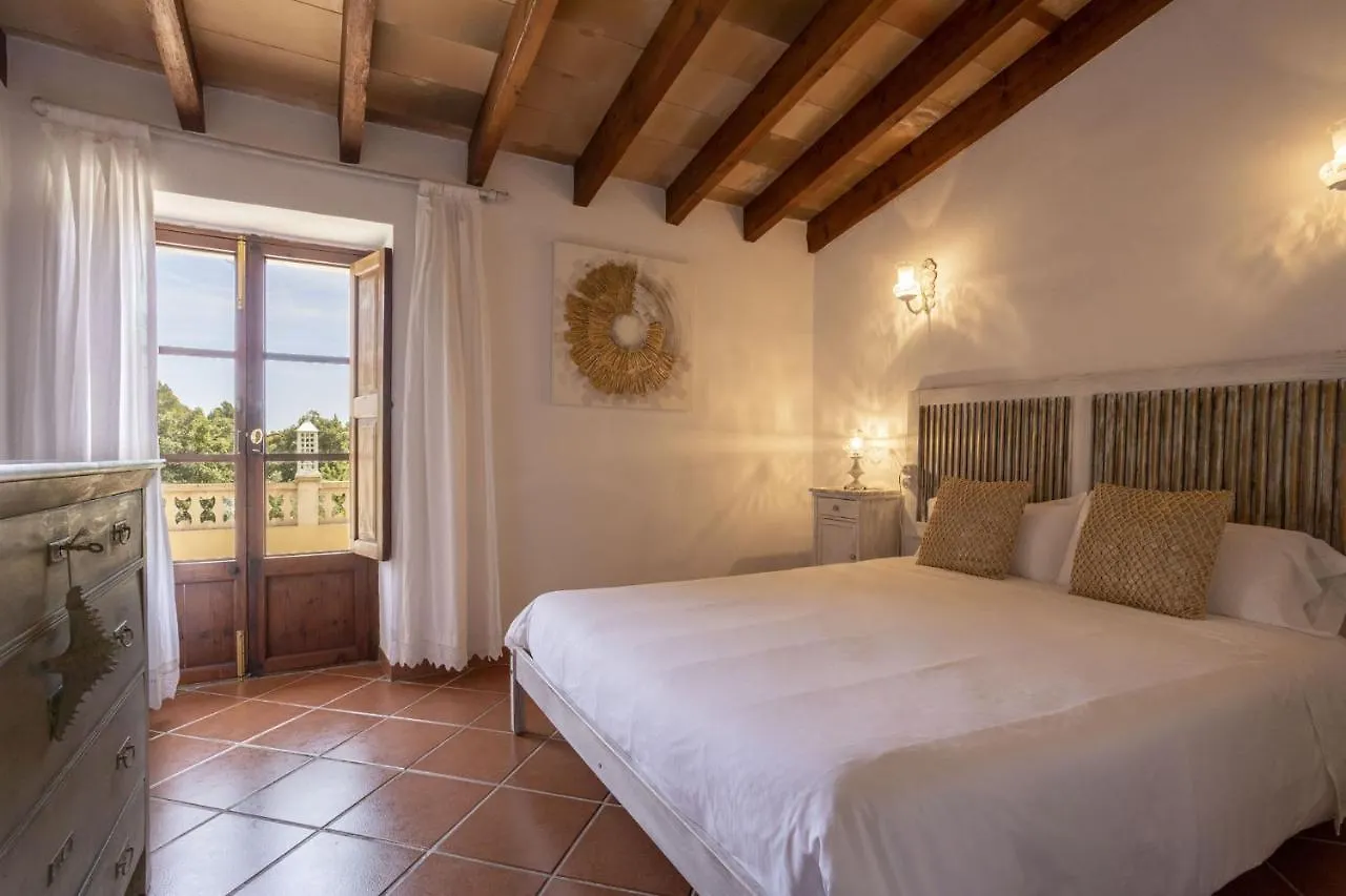 Caimaris House Villa