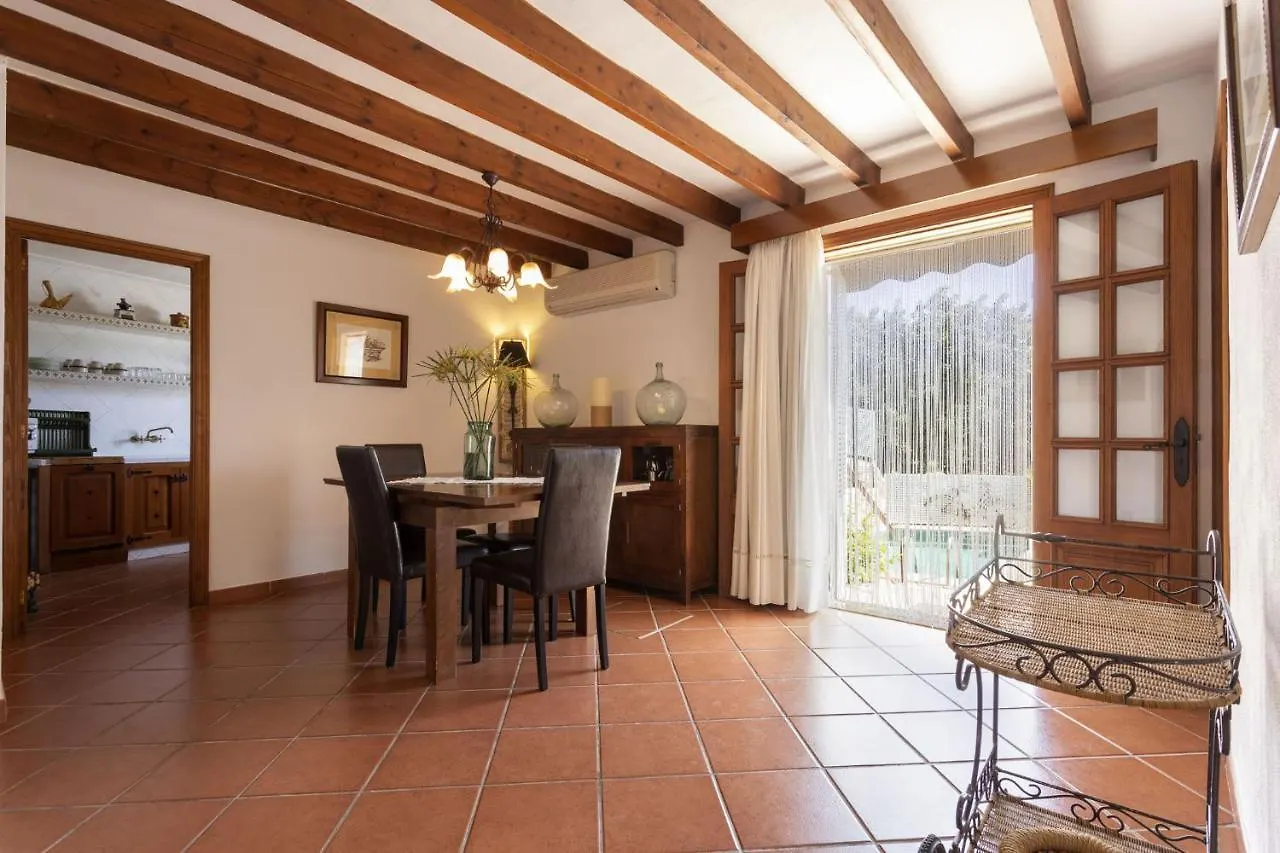 Holiday home Caimaris House Villa