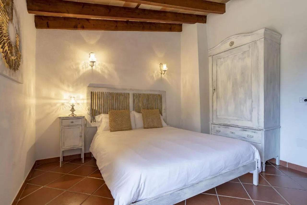 Caimaris House Villa