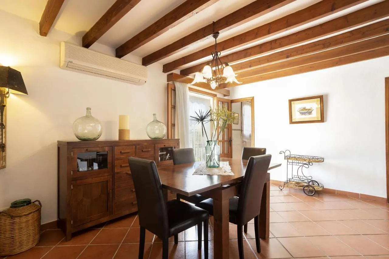 Holiday home Caimaris House Villa