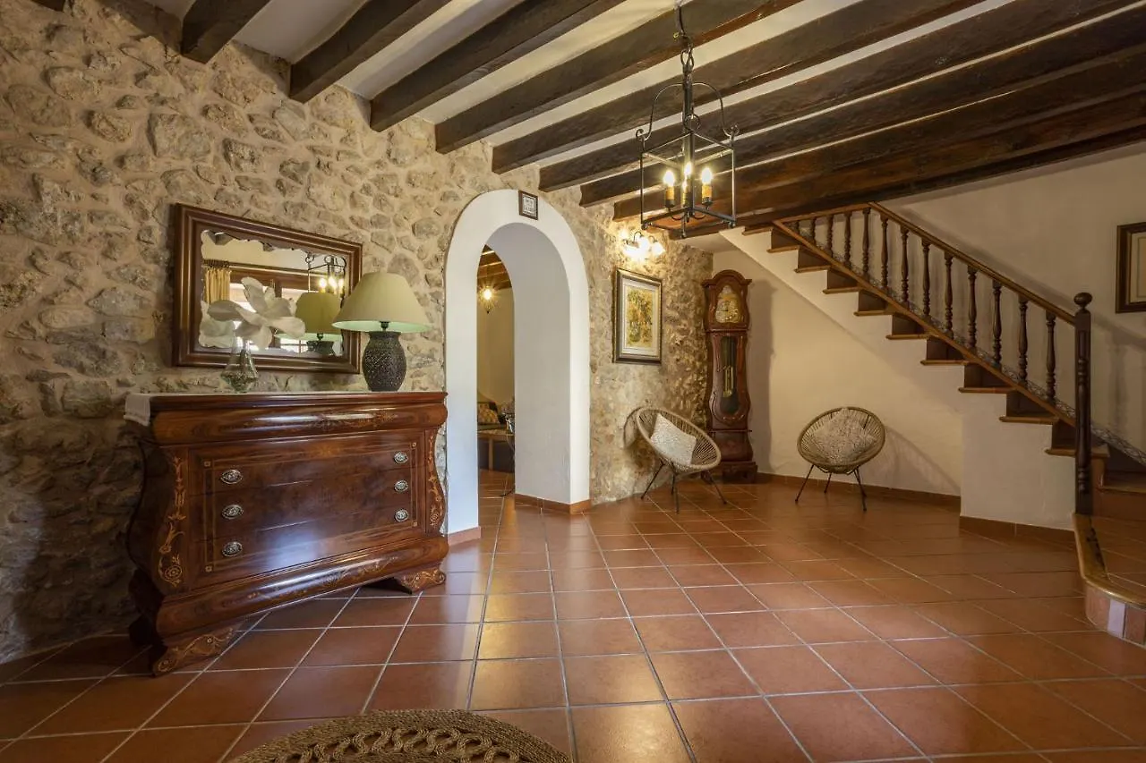 Holiday home Caimaris House Villa